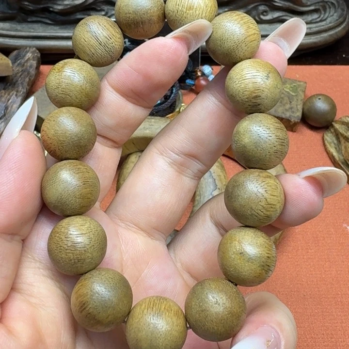 大叶紫檀（黑酸枝木类）