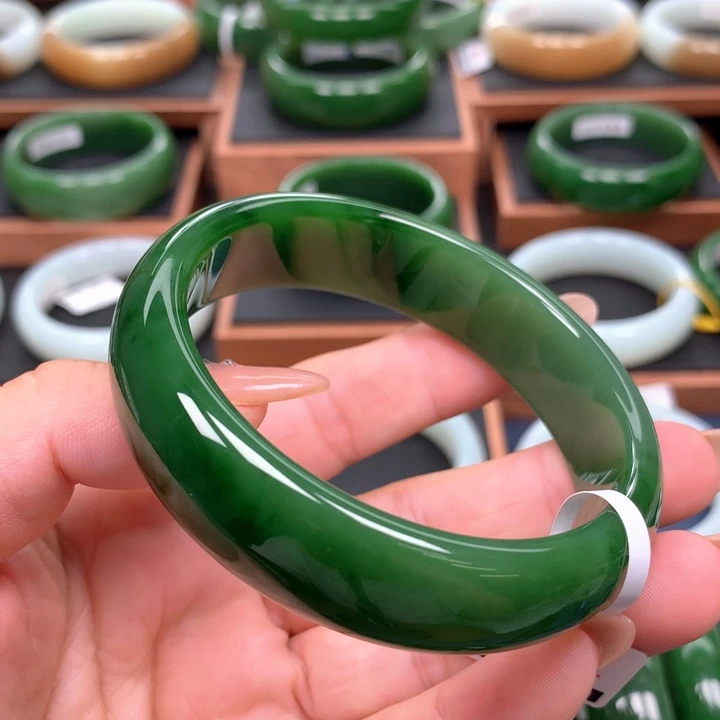 未镶嵌手镯和田玉（碧玉）6162圈口