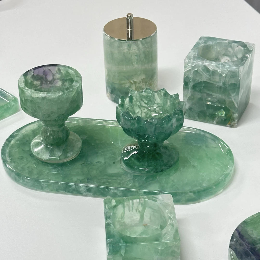 天然绿水晶托盘现代轻奢高颜值水晶摆件首饰化妆品收纳盘软装搭配