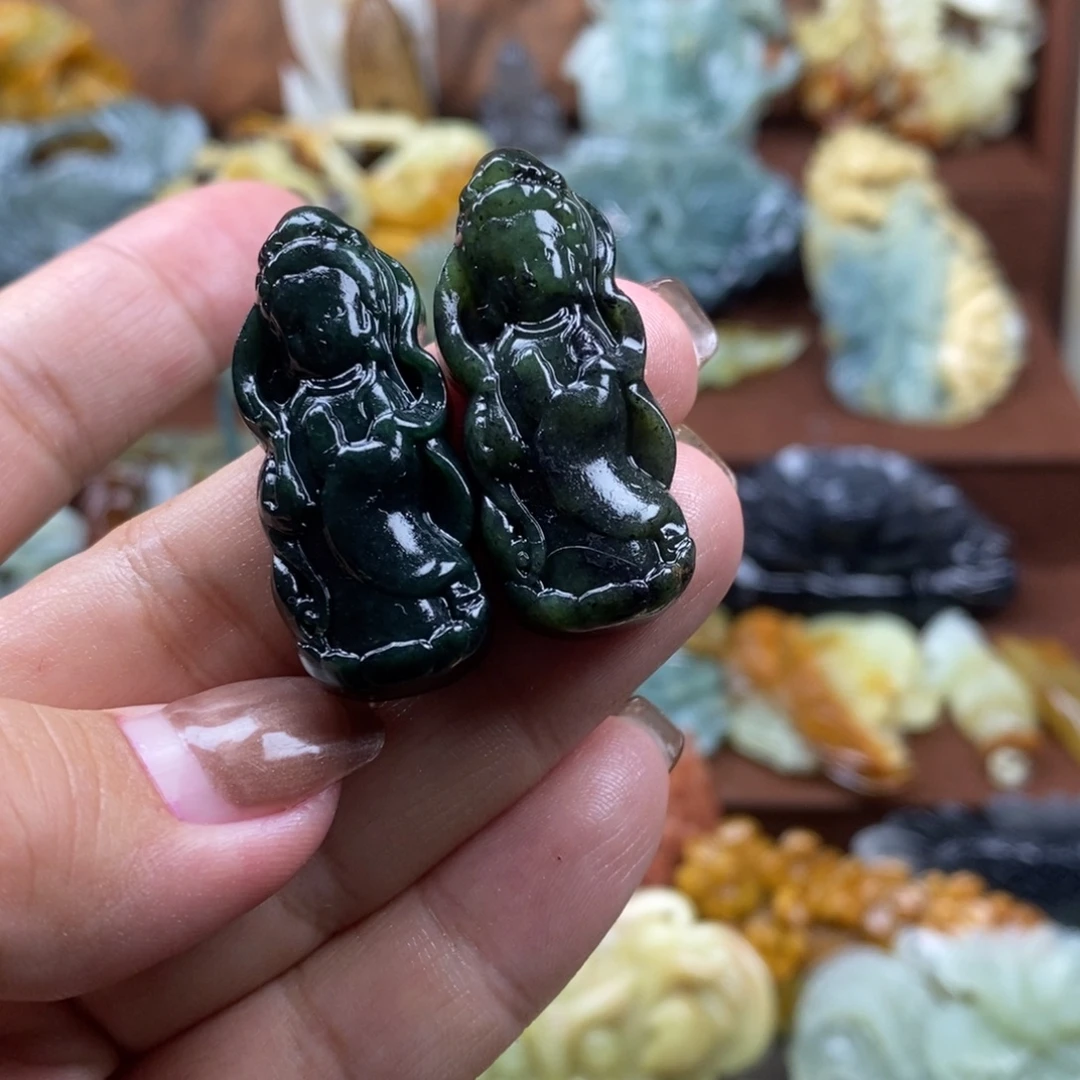 蛇纹石玉未镶嵌吊坠(赠链)