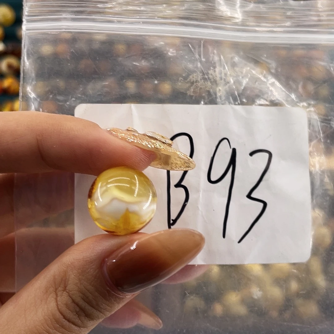 琥珀未镶嵌裸石15.1福利