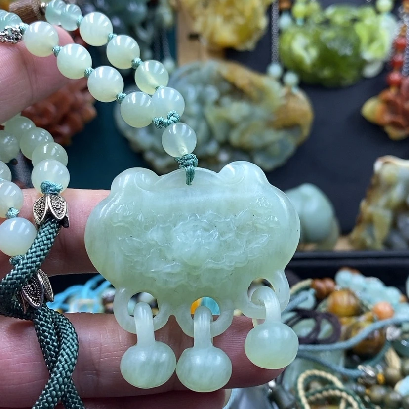 【闪购商品】未镶嵌岫玉吊坠