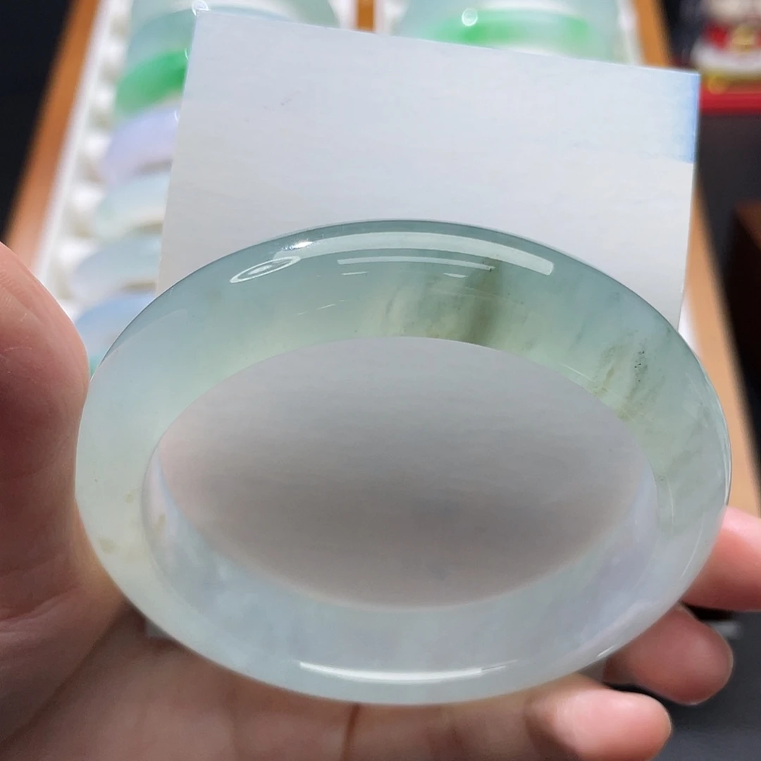 翡翠未镶嵌手镯58冰蓝