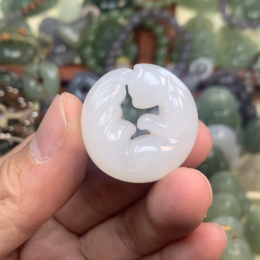 【闪购商品】颈饰未镶嵌和田玉