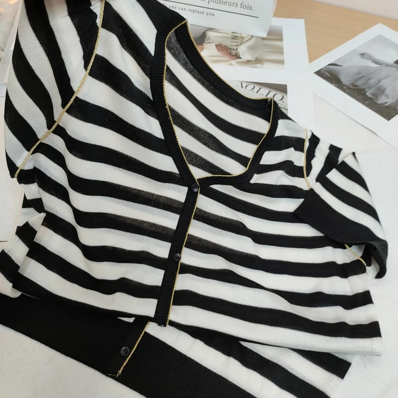 【晴晴精选】2025欧货V领套头时尚高级百搭休闲显瘦减龄针织衫A482#