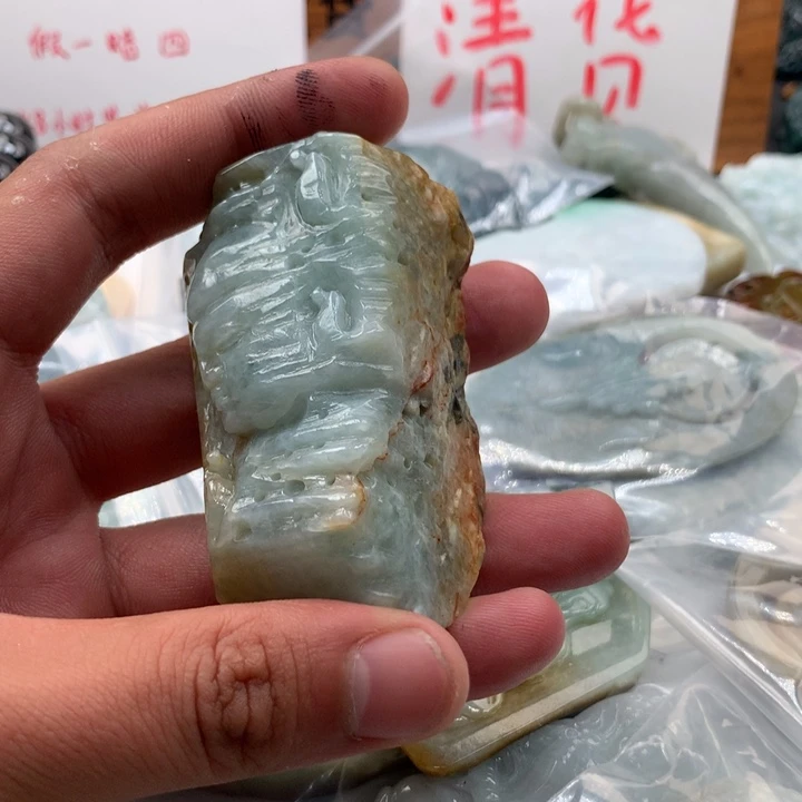 翡翠未镶嵌颈饰保真天然a货翡翠