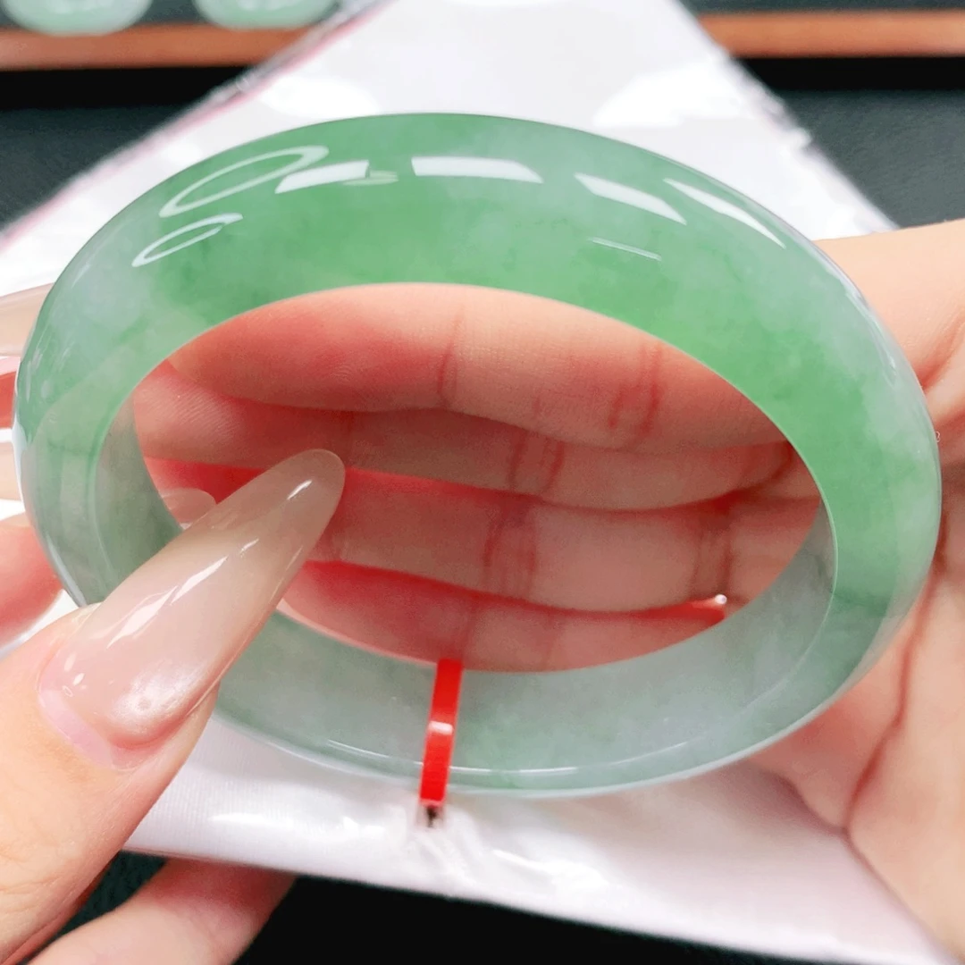 翡翠未镶嵌手镯58