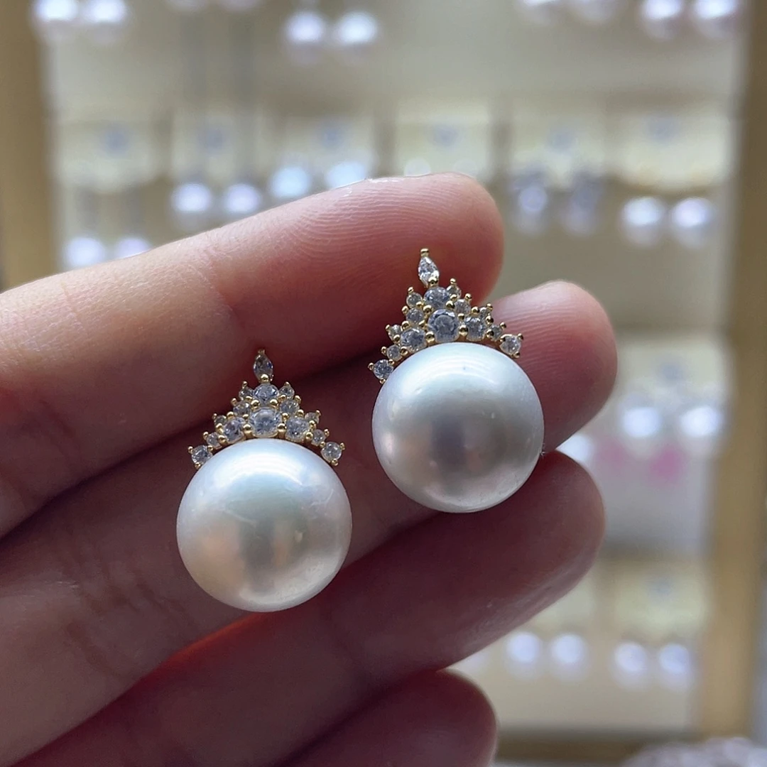 银S925镶嵌淡水珍珠耳饰