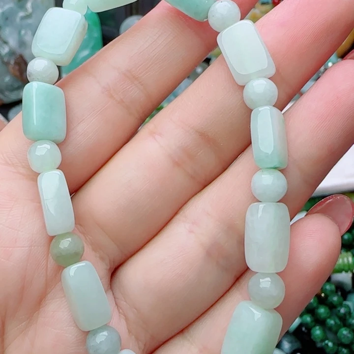 翡翠未镶嵌颈饰天然A货8