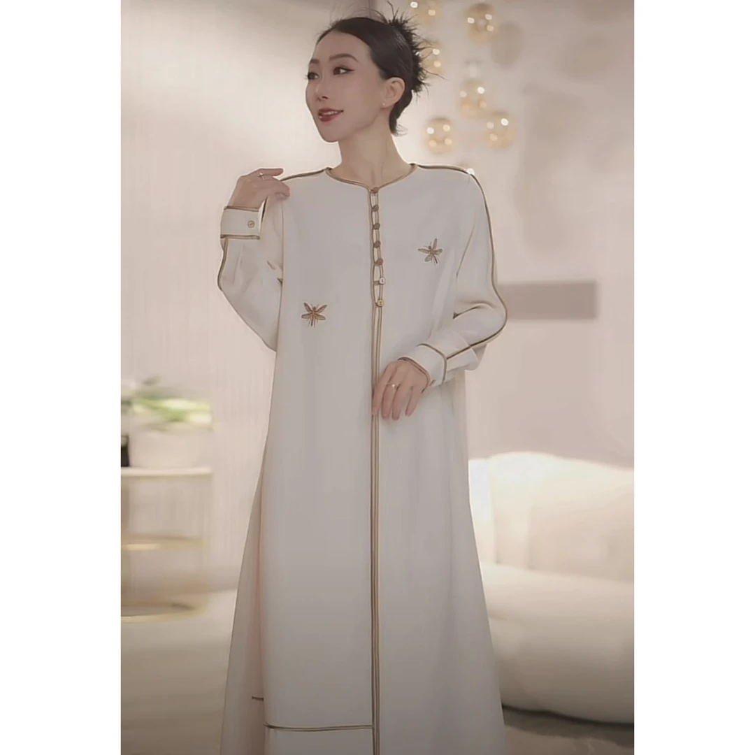 绣花长袖连衣裙女2025年春季新款中长款衬衫裙 aa9009