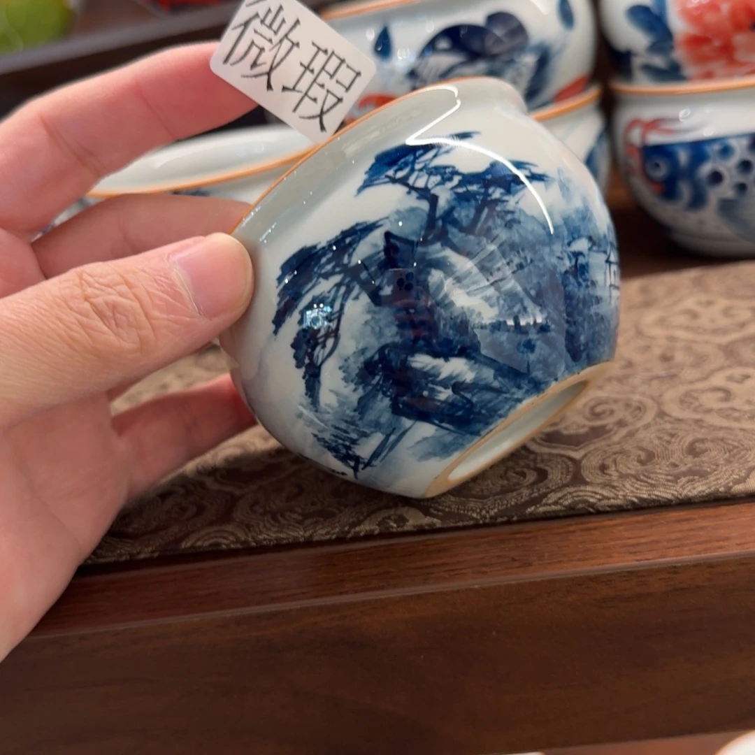 釉下手绘茶具微瑕