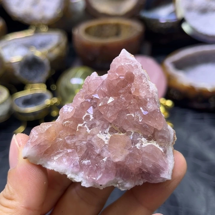 未镶嵌珠宝半成品水晶特价粉晶