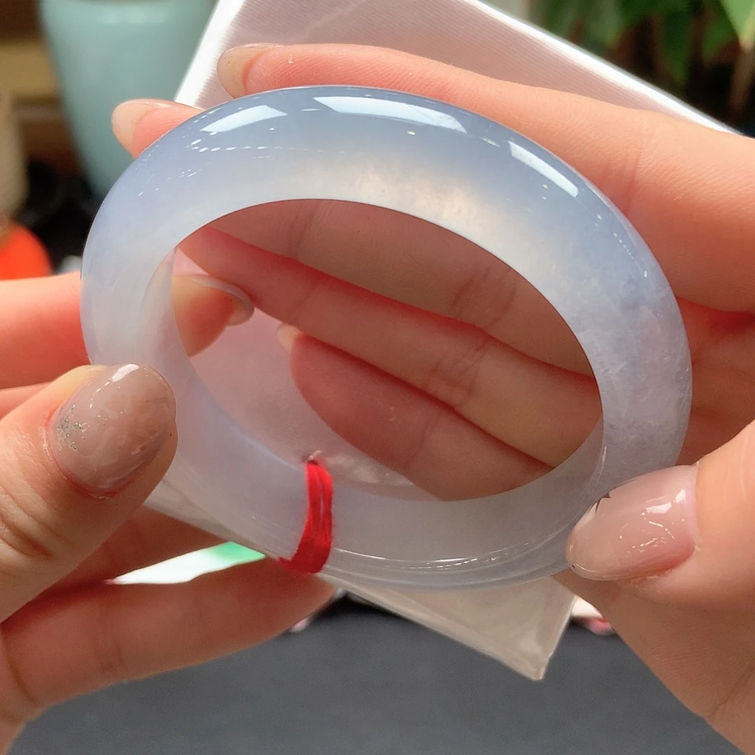 翡翠未镶嵌手镯冰蓝起光14号