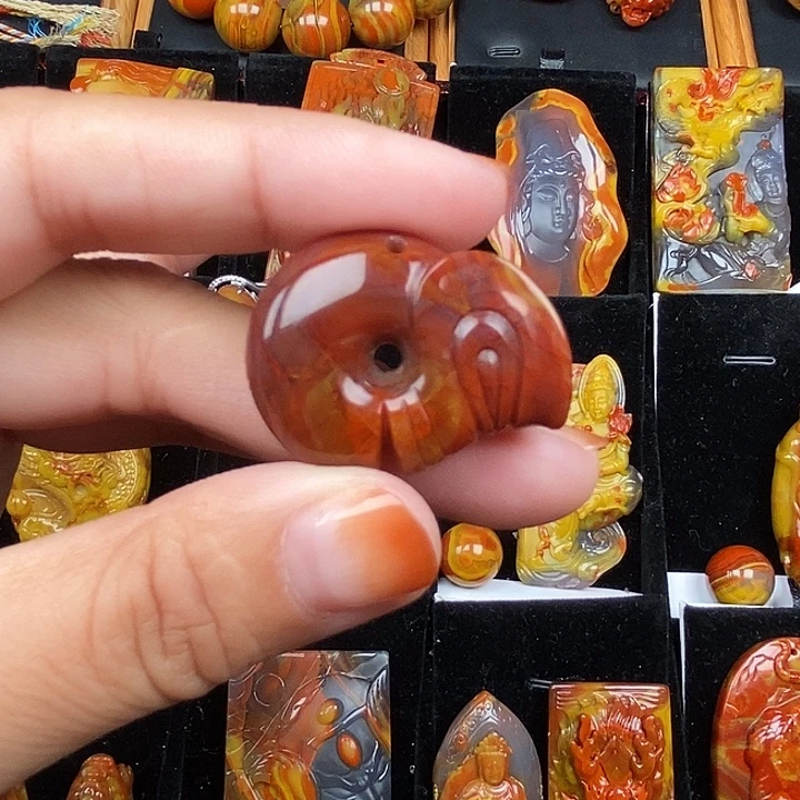 玛瑙/玉髓未镶嵌天然玛瑙战国红