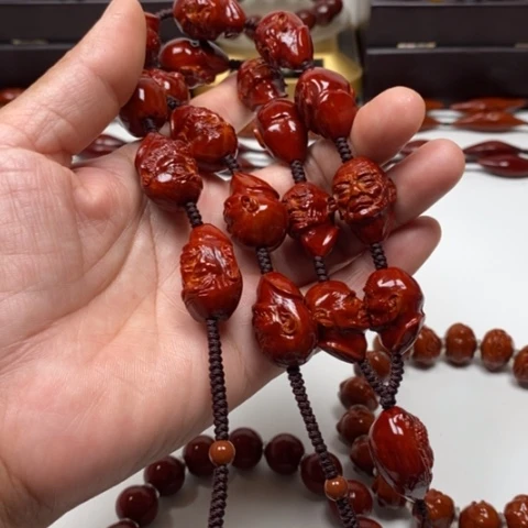 橄榄核吊坠d****i橄榄核