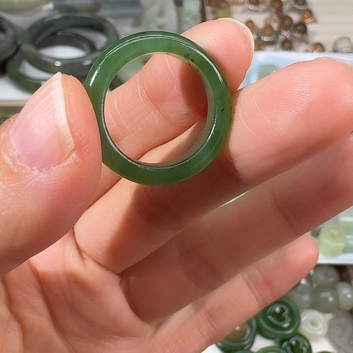 和田玉（碧玉）未镶嵌戒指17.5内径