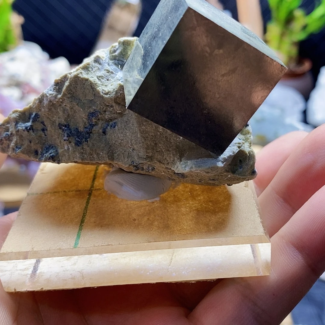 有机玻璃家居摆件西班牙黄铁矿