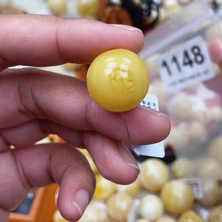 蜜蜡未镶嵌珠宝奇石19.2