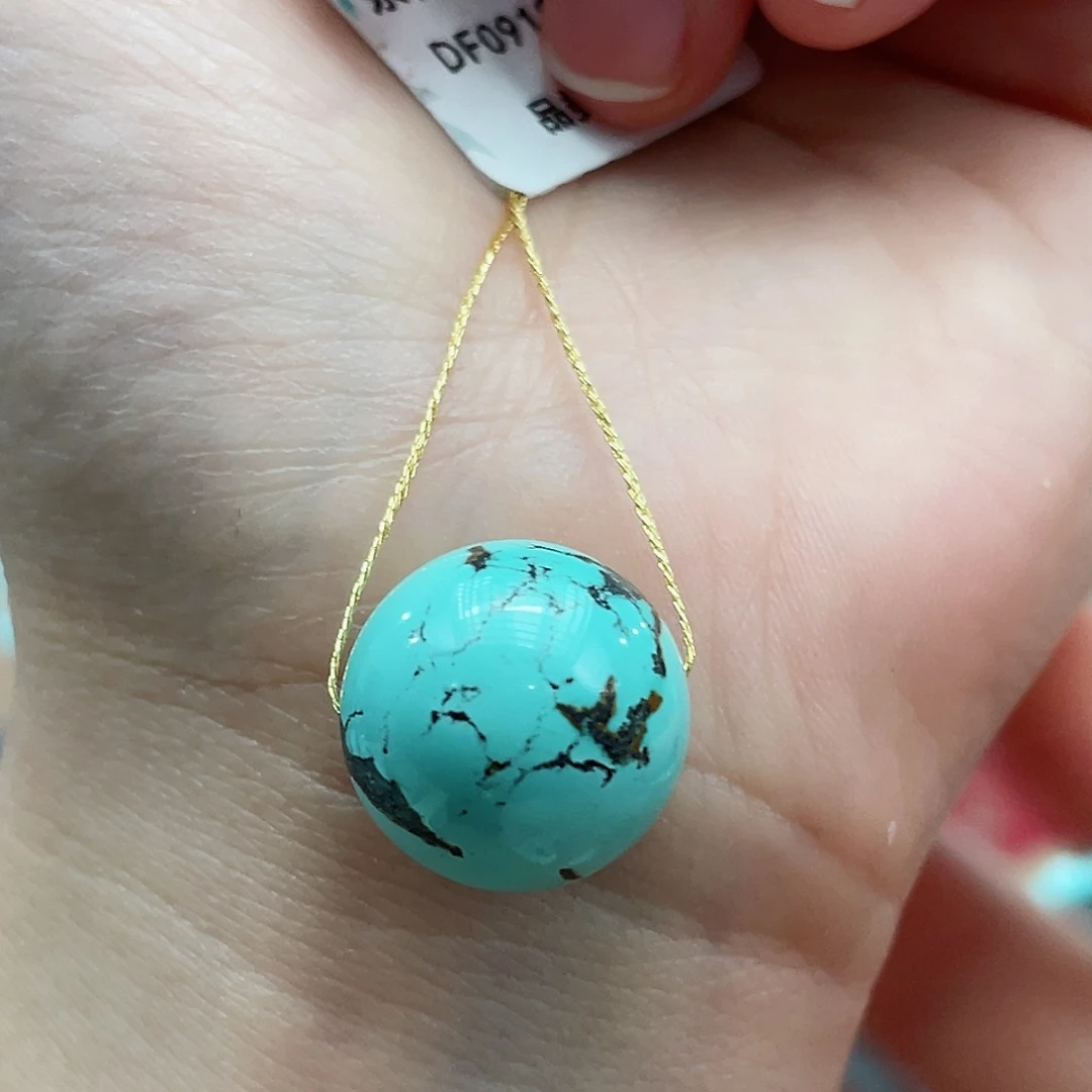 绿松石颈饰未镶嵌