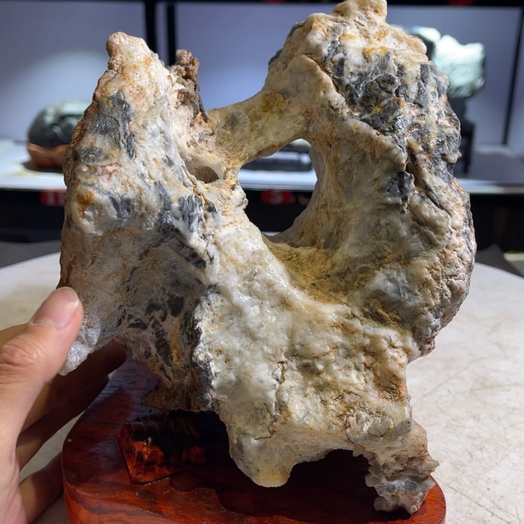 用***4石材灵璧奇石文化艺术