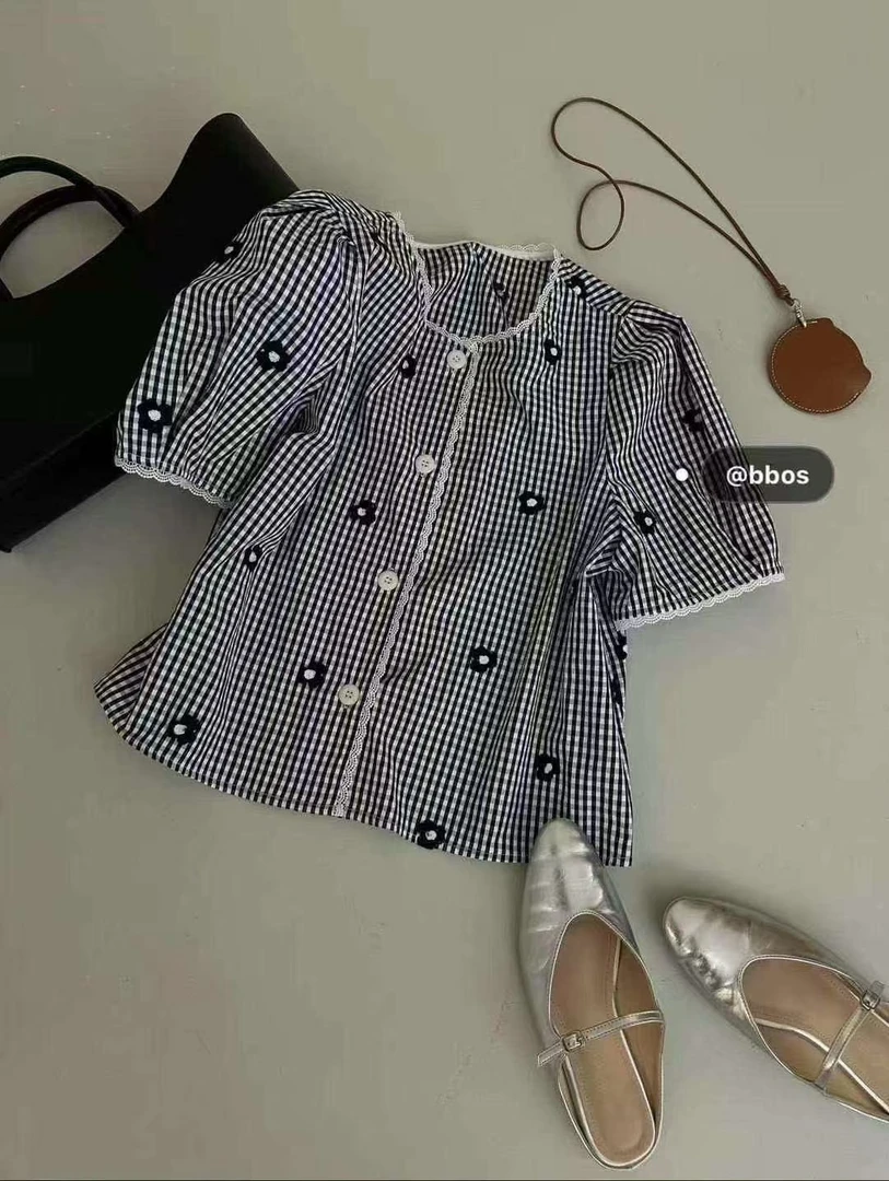 玲玲服饰【8862#】欧货格子花朵上衣