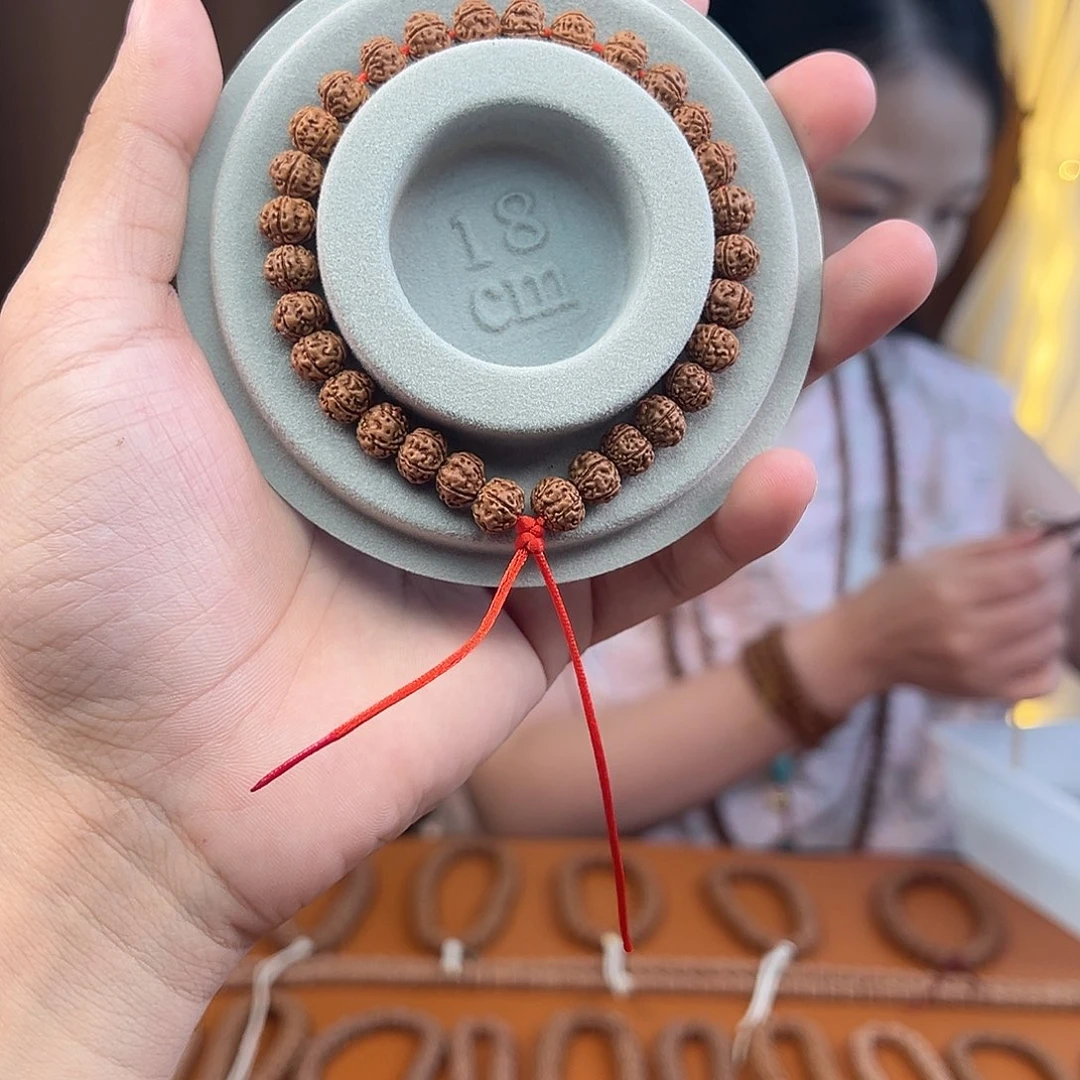 金刚菩提吊坠8mm 小金刚小树王平替手持