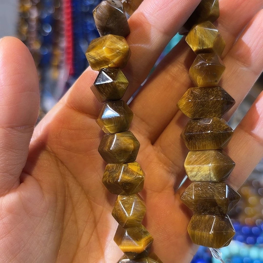 玛瑙/玉髓合金珠宝半成品虎眼双尖一条