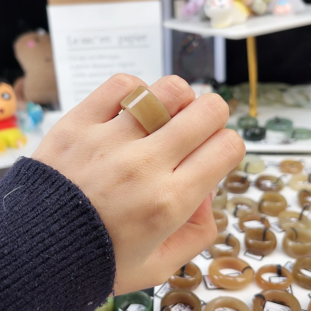 和田玉未镶嵌戒指P36奶糖直切16.2不退换