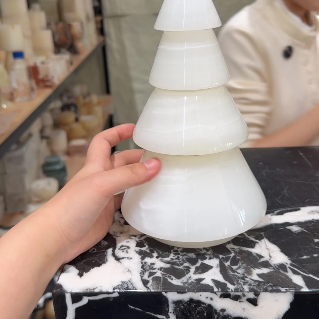 大理石R121。        磕