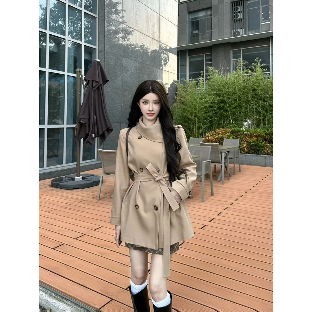 2025秋季新品风衣短款气质显瘦收腰外套百搭小个子休闲时尚设计师