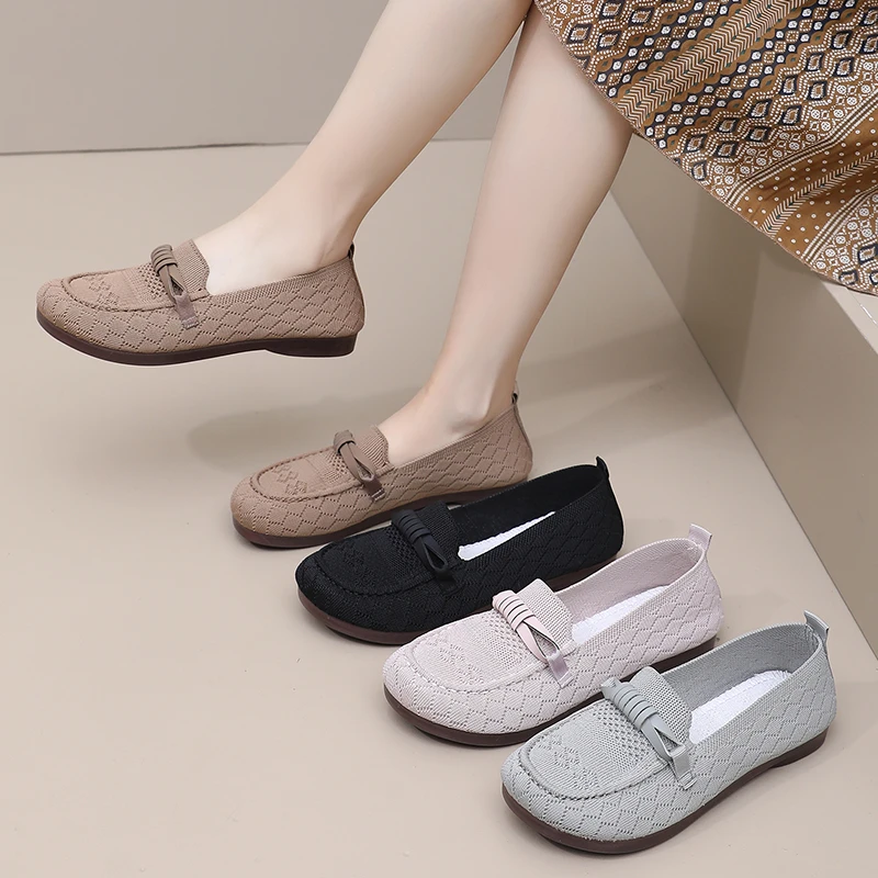 意迪森新款春季妈妈鞋飞织软底老北京布鞋防滑中老年单鞋透气女鞋