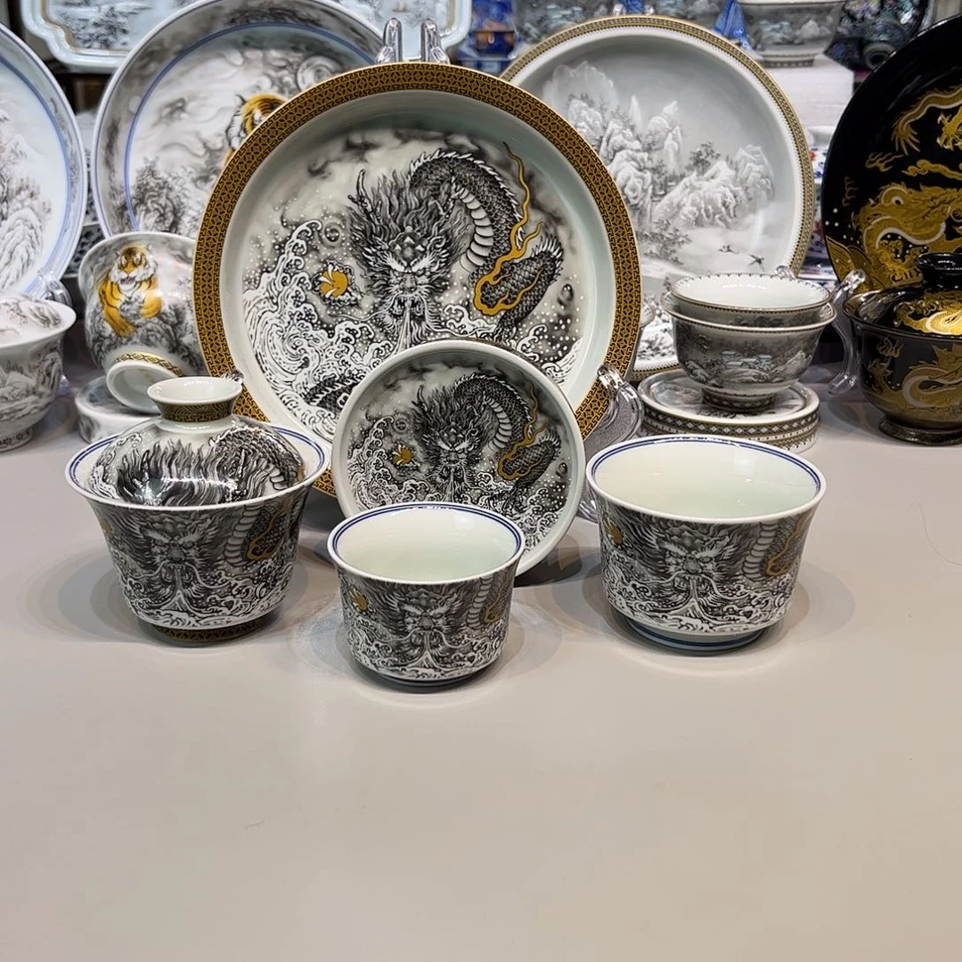 景德镇陶瓷艺术品