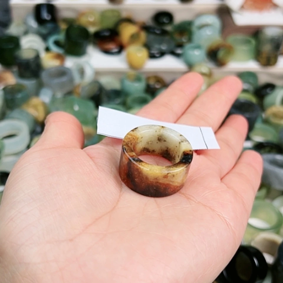 【闪购商品】蛇纹石玉戒指未镶嵌➵****⠀