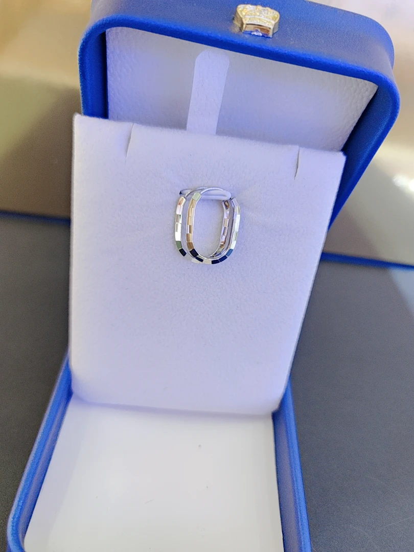 PT950 铂金耳饰 亮面菱格闪面椭圆耳扣 N