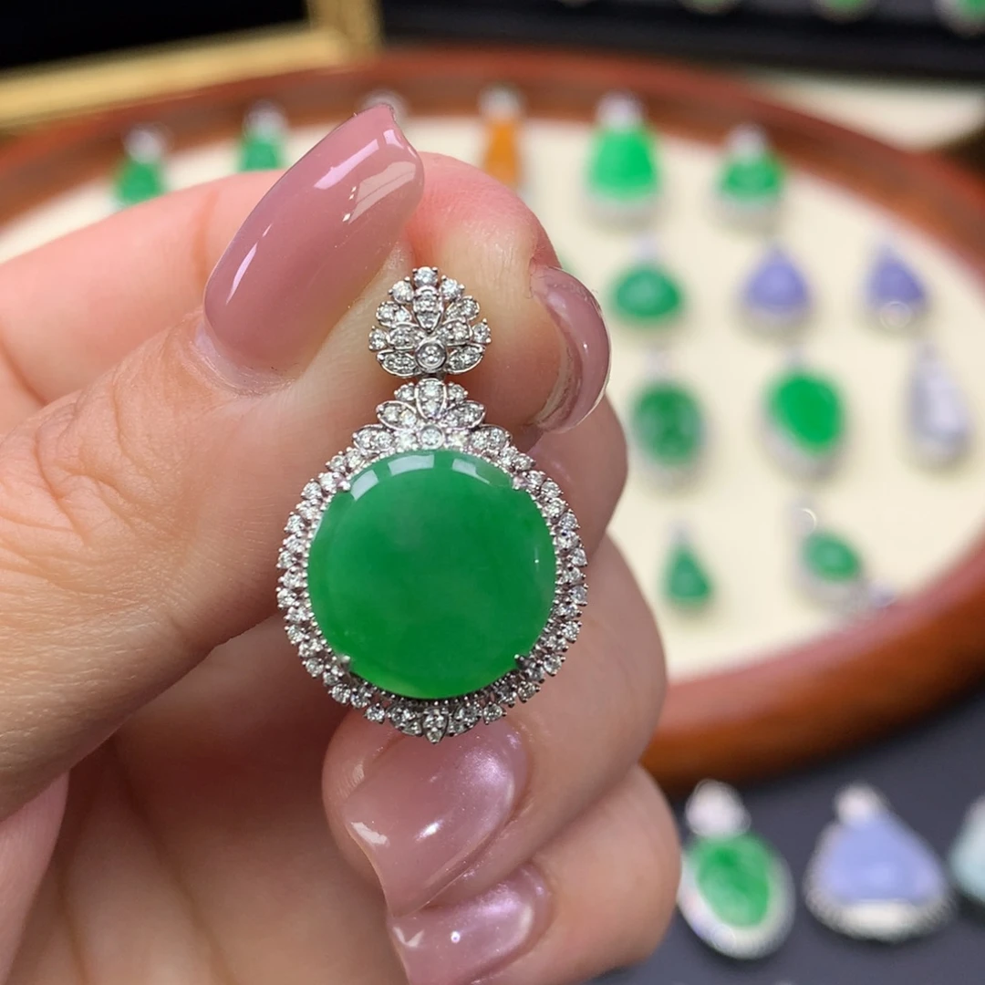 翡翠18K金镶嵌吊坠(不含链)