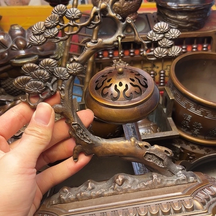 精美铜器批发档口