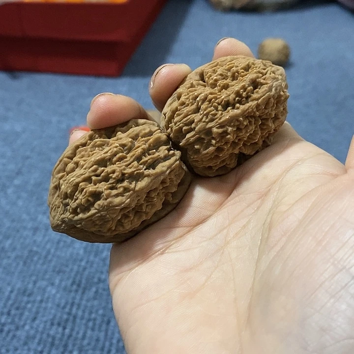 小***琦手串文玩核桃蒜头