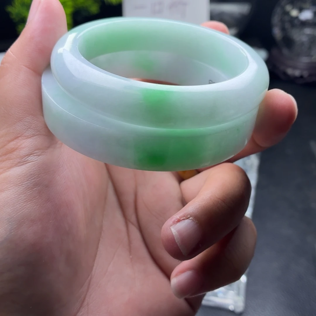 定制翡翠未镶嵌翡翠白底青阳春白雪