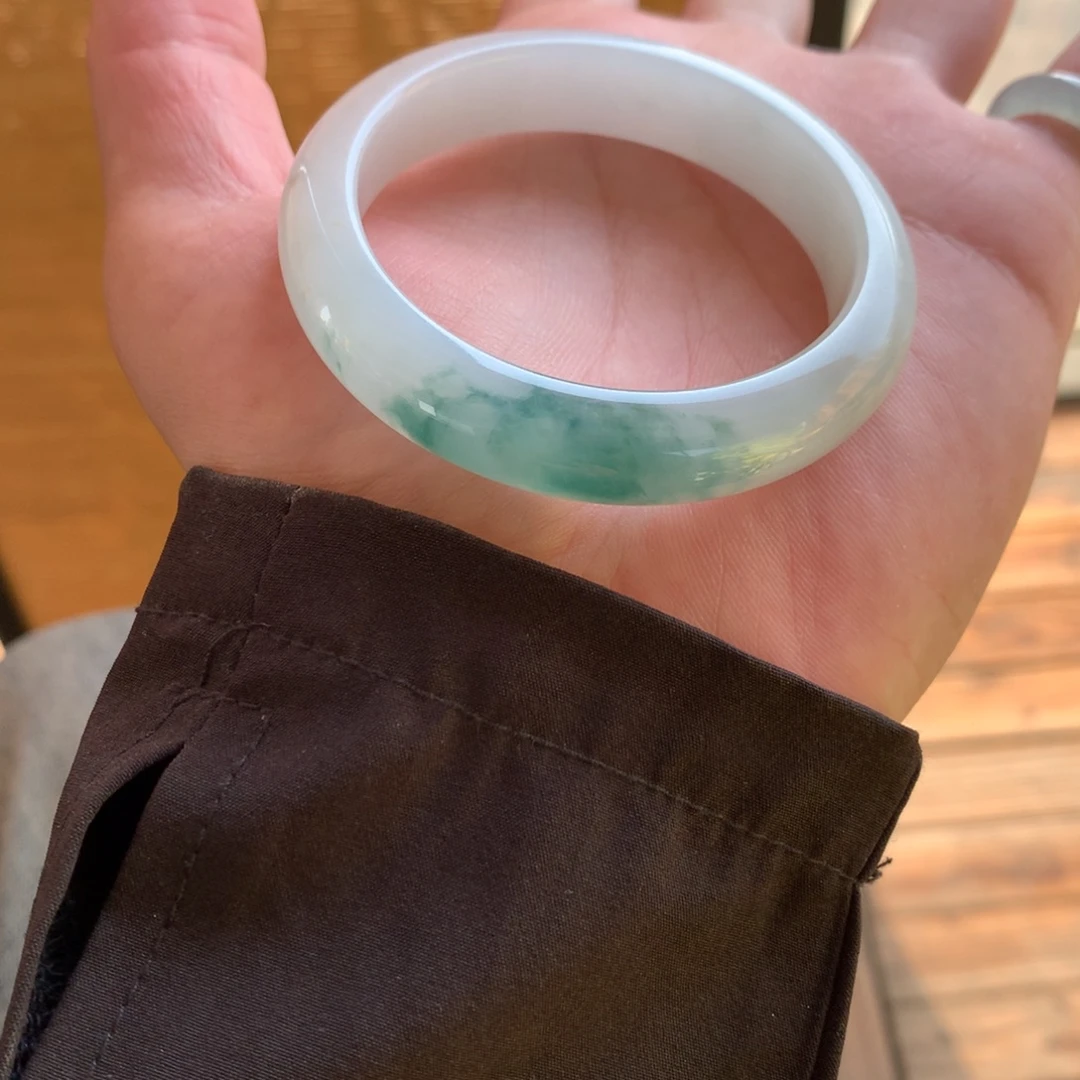 翡翠未镶嵌手镯66号52.5