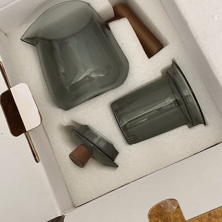 陶瓷艺术品及陶瓷制品
