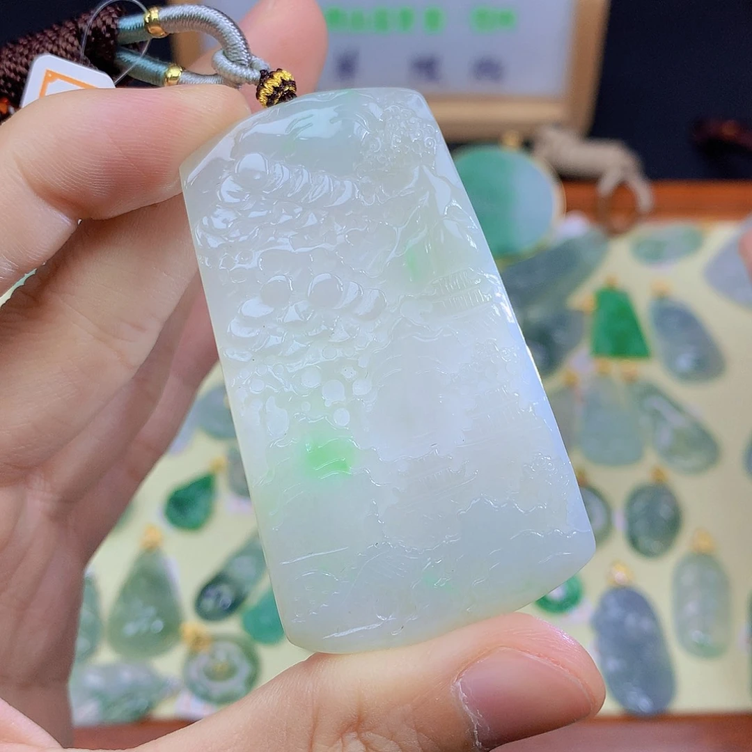 颈饰未镶嵌翡翠翡翠