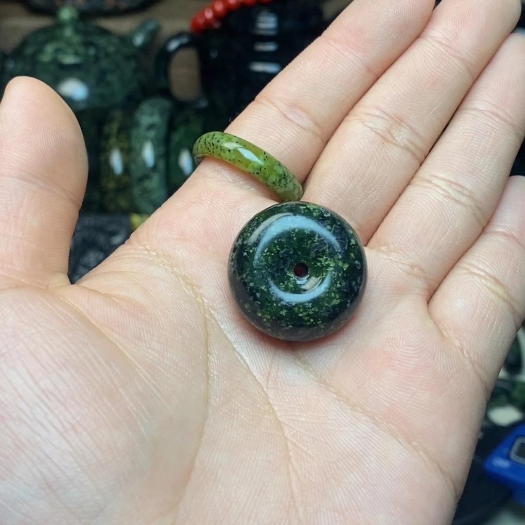 蛇纹石玉手链未镶嵌柒**月