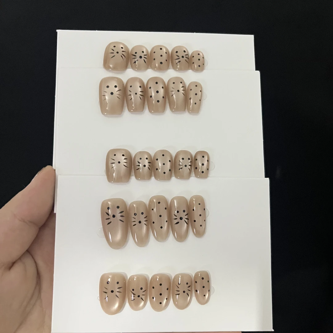 【笨猫】手绘猫咪小波点猫眼手工穿戴甲显白百搭美甲