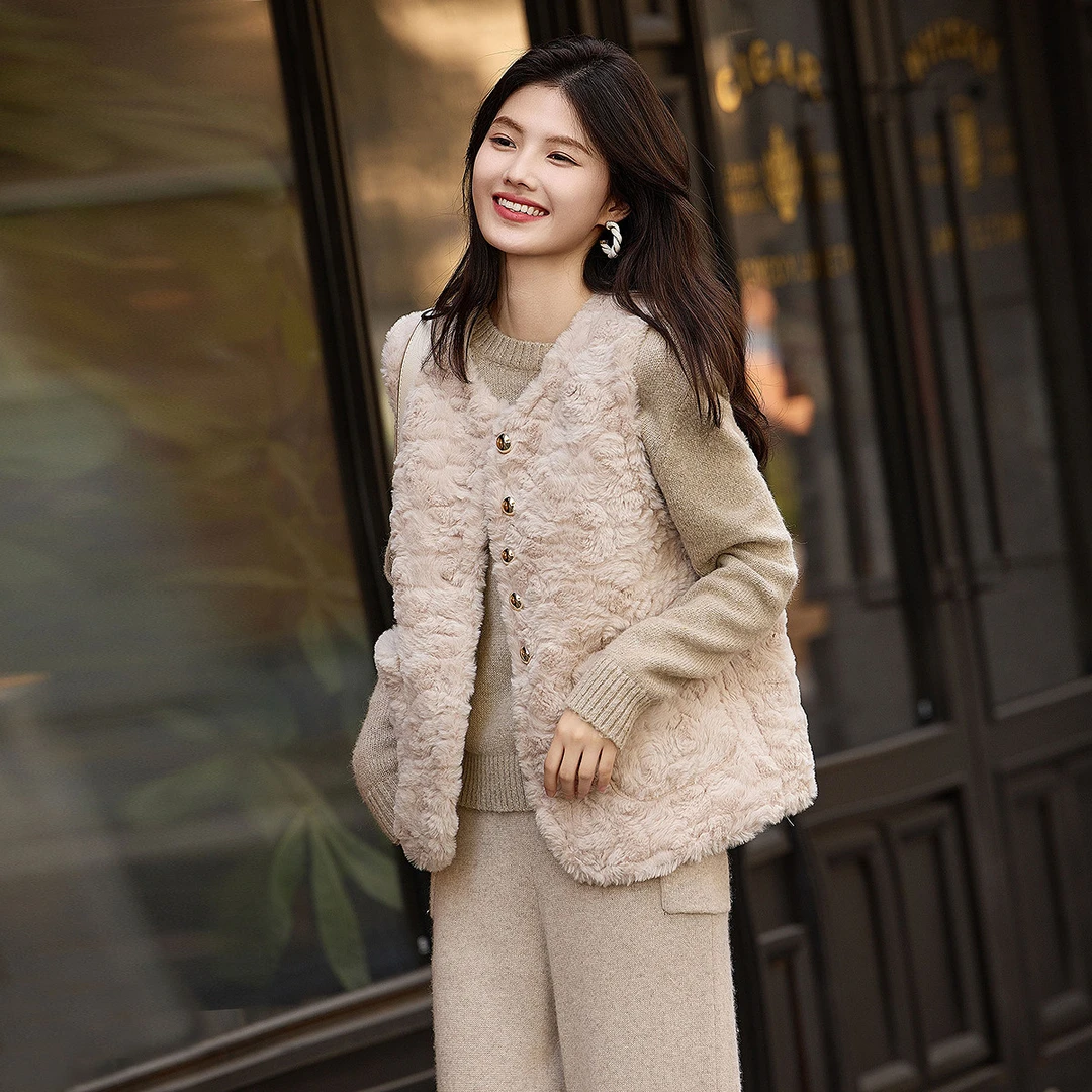 职业阿玛诗官2025秋冬新款百搭减龄外穿小香风毛衣马甲背心外套女