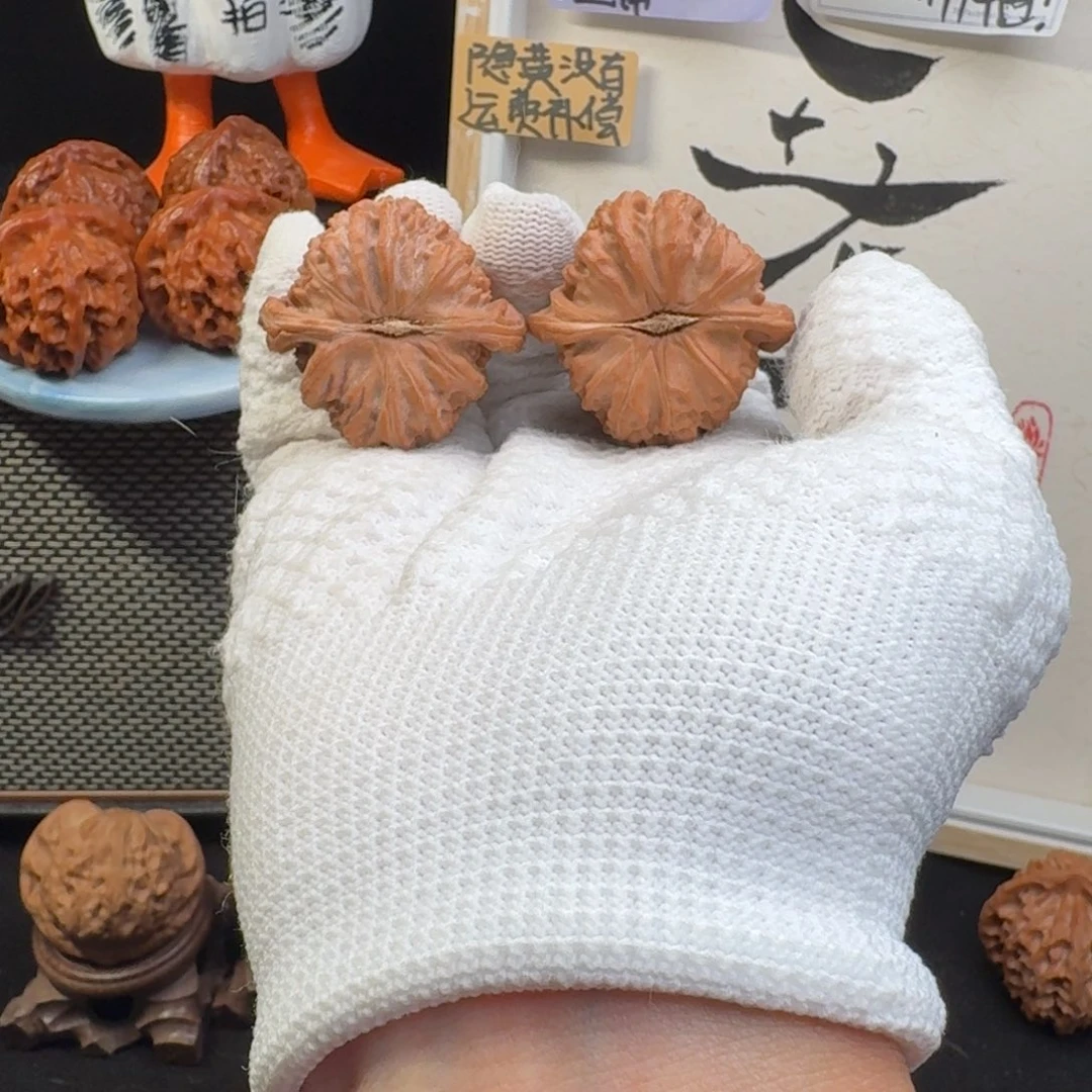 文玩核桃吊坠3913白狮子