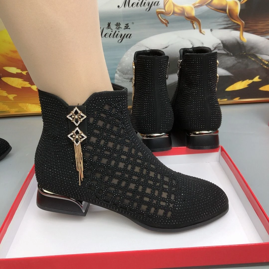 凉靴女春夏时装网靴软底软面低跟镂空女靴粗跟秋季不累脚短筒短靴