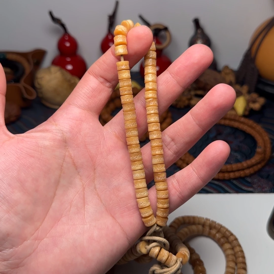 【闪购商品】吊坠白玉菩提龙脊嘎嘎