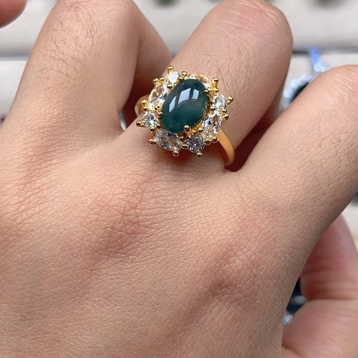 翡翠未镶嵌戒指戒指