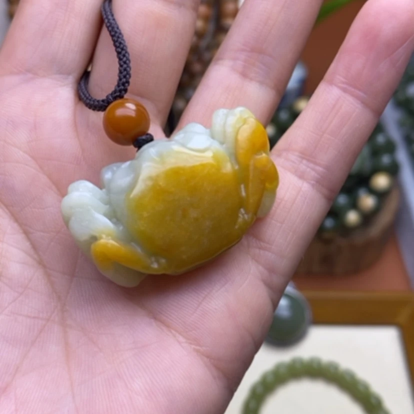 【闪购商品】未镶嵌岫岩老玉（透闪石质玉）挂件