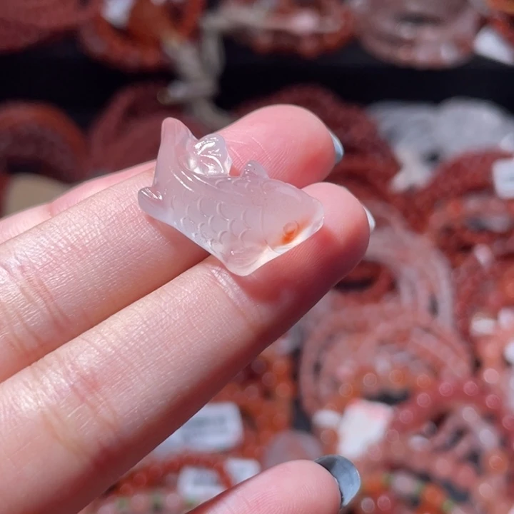 南红玛瑙未镶嵌锦鲤2031